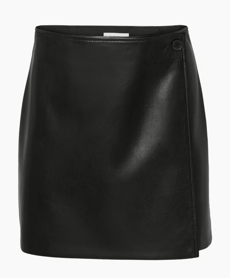 Babaton
Madden Skirt
Vegan Leather mini wrap skirt